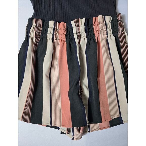 Women's Summer Sleeveless Tank Romper Short Jumpsuit Size XL - Picture 3 of 6